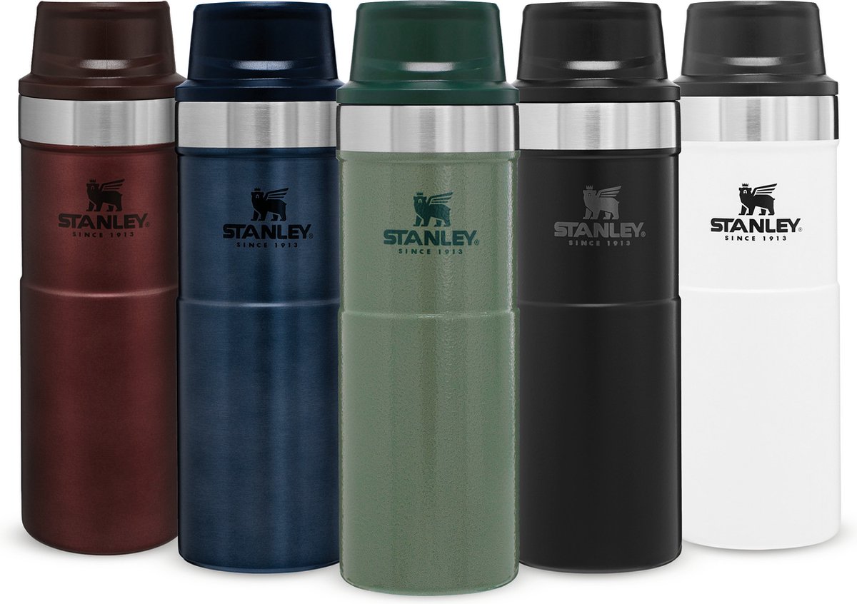 Stanley classic trigger-action travel mug hammertone green 0,47 liters