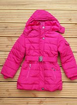 Winterjas fuchsia roze met afneembare capuchon maat 134/140