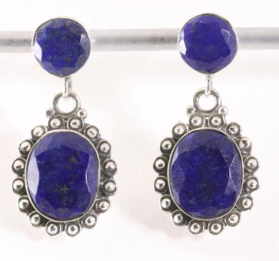 Clous d'oreilles en argent décorés de lapis-lazuli