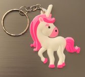 Eenhoorn sleutelhanger / Unicorn sleutelhanger / 4cm /// Schattige leuke en stevige UNICORN EENHOORN sleutelhanger - Mooie leuke stevige sleutelhanger Eenhoorn / Unicorn / Sleutelhanger