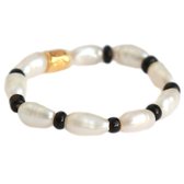Ring pearl black