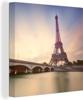 Canvas Schilderij Parijs - Eiffeltoren - Brug - 50x50 cm - Wanddecoratie