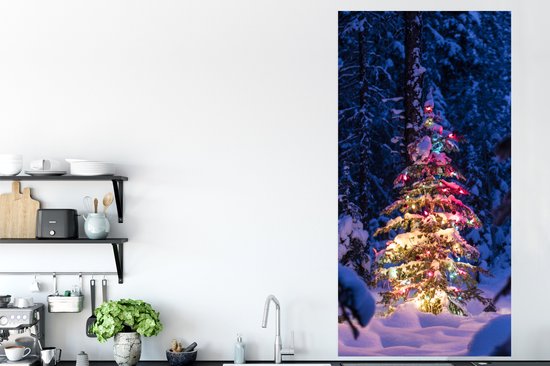 Affiche Un sapin de Noël dans la forêt enneigée - 80x160 cm - Décoration de Noël - Décoration de Décorations de Noël - Décoration de Noël Salon