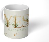 Mok - Koffiemok - Spreuken - Quotes - 'Yes geslaagd' - Groen - Mokken - 350 ML - Beker - Koffiemokken - Theemok