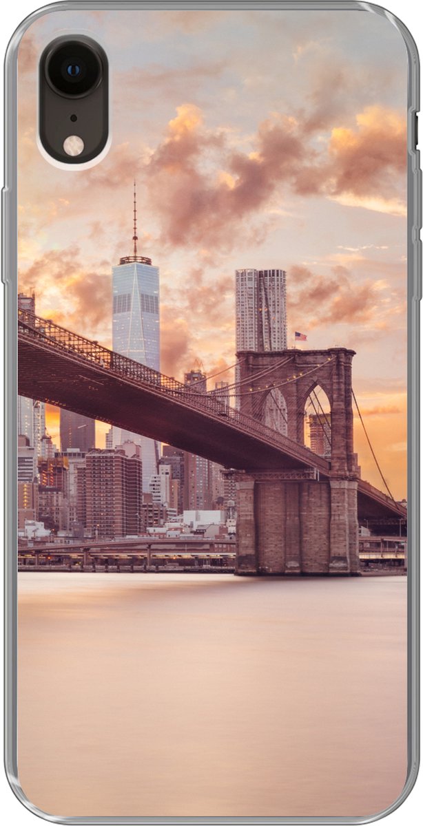 Telefoonhoesje Geschikt voor iPhone XR hoesje - Brooklyn Brug en de skyline van New York tijdens zonsondergang - Siliconen Telefoonhoesje Telefoonhoesje