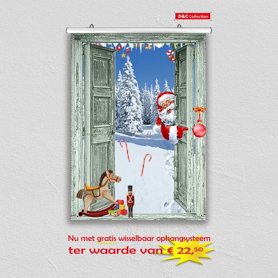 D&C Collection - poster - kerst poster - 60x80 cm - doorkijk - open groene deuren sneeuw bos met speelgoed en santa claus- winter poster - kerst decoratie- kerstinterieur - kerst wanddecoratie