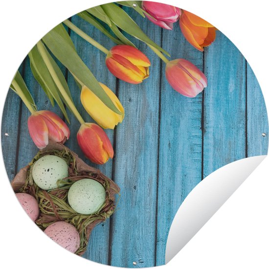Tuincirkel Paaseieren en kleurrijke tulpen tijdens Pasen op een houten ondergrond - 120x120 cm - Ronde Tuinposter - Buiten XXL / Groot formaat!