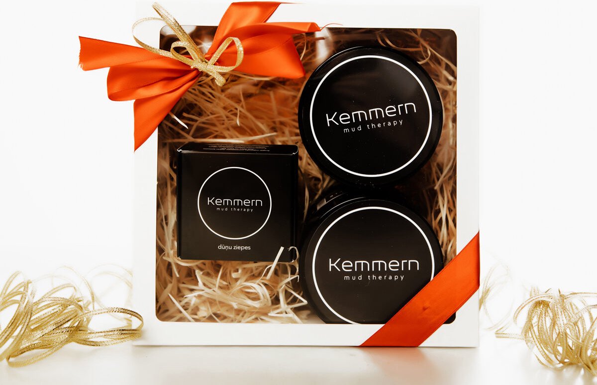 Kerst cadeautje voor haar Kemmern – Bio+ en handgemaakte Cadeau Set Citrus – Body Scrub Citrus & Shower Souffle Citrus & 2in1 Scrub/Wash Soap