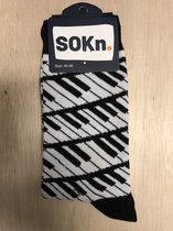 SOKn. trendy sokken PIANO maat 40-46 (ook leuk om kado te geven!)