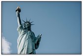Het Statue of Liberty In New York voor een blauwe lucht - Foto op Akoestisch paneel - 150 x 100 cm