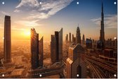 Skyline van Dubai met de Burj Khalifa bij zonsopgang - Foto op Tuinposter - 150 x 100 cm