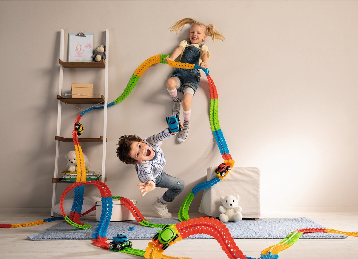 FleXtreme - Discovery set - Racebaan - 184 track - flexibel circuit - 4.4 meter - vanaf 4 jaar — afbeelding 19