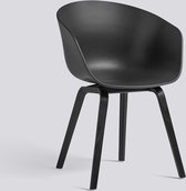 About a Chair AAC 22 - soft black - Eiken gezeept