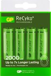 Verpakking met vier GP ReCyko+ 2000mAh oplaadbare AA batterijen. Tekst: 'Up to 7x Longer Lasting'.