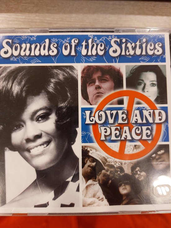 CD-hoes met de titel 'Sounds of the Sixties' en 'Love and Peace'. Bevat portretten van artiesten uit de jaren 60.