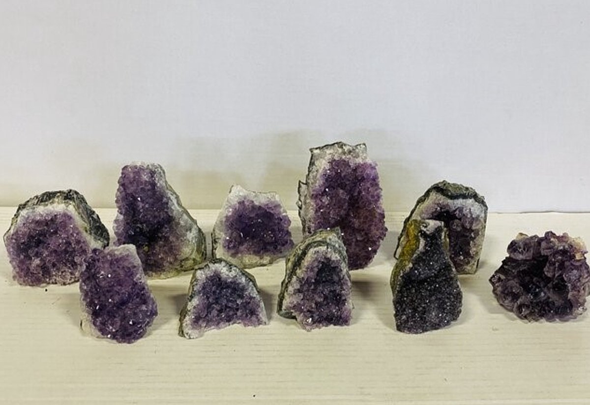 Steamy Styles - Edelsteen - Amethyst Brokken uit Brazilië - Natuurlijke Edelstenen 200-300 gram, 7-13 cm