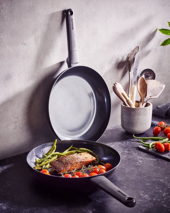 Tefal Renew Keramische Koekenpan - 28 CM - PFAS-vrij C4240653 - Altijd de beste deal