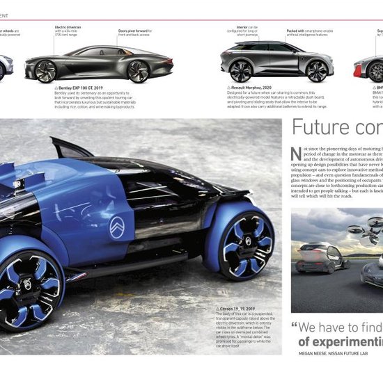 Concept car Citroën CXperience bleue avec accents noirs et jantes bleues spéciales.