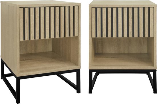 sweeek - Set van 2 nachtkastjes in moderne stijl met 1 lade in gegroefd houteffect (systeem om te openen) en 1 vak, onderstel van zwart metaal