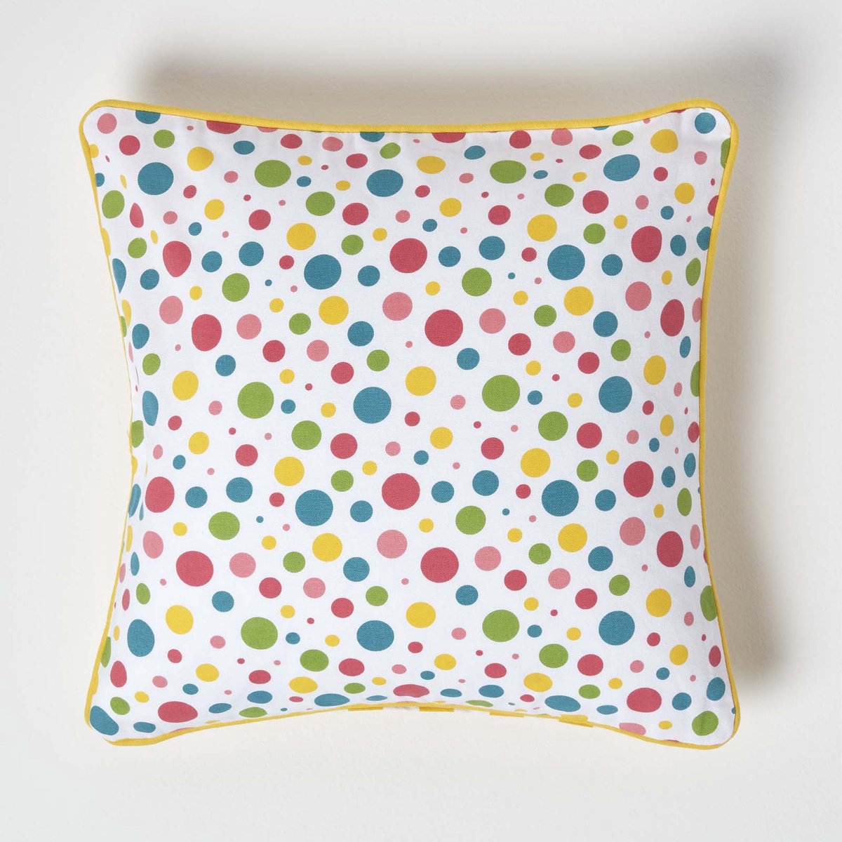 Homescapes Katoenen kussenhoes met stippen, 45 x 45 cm Multi