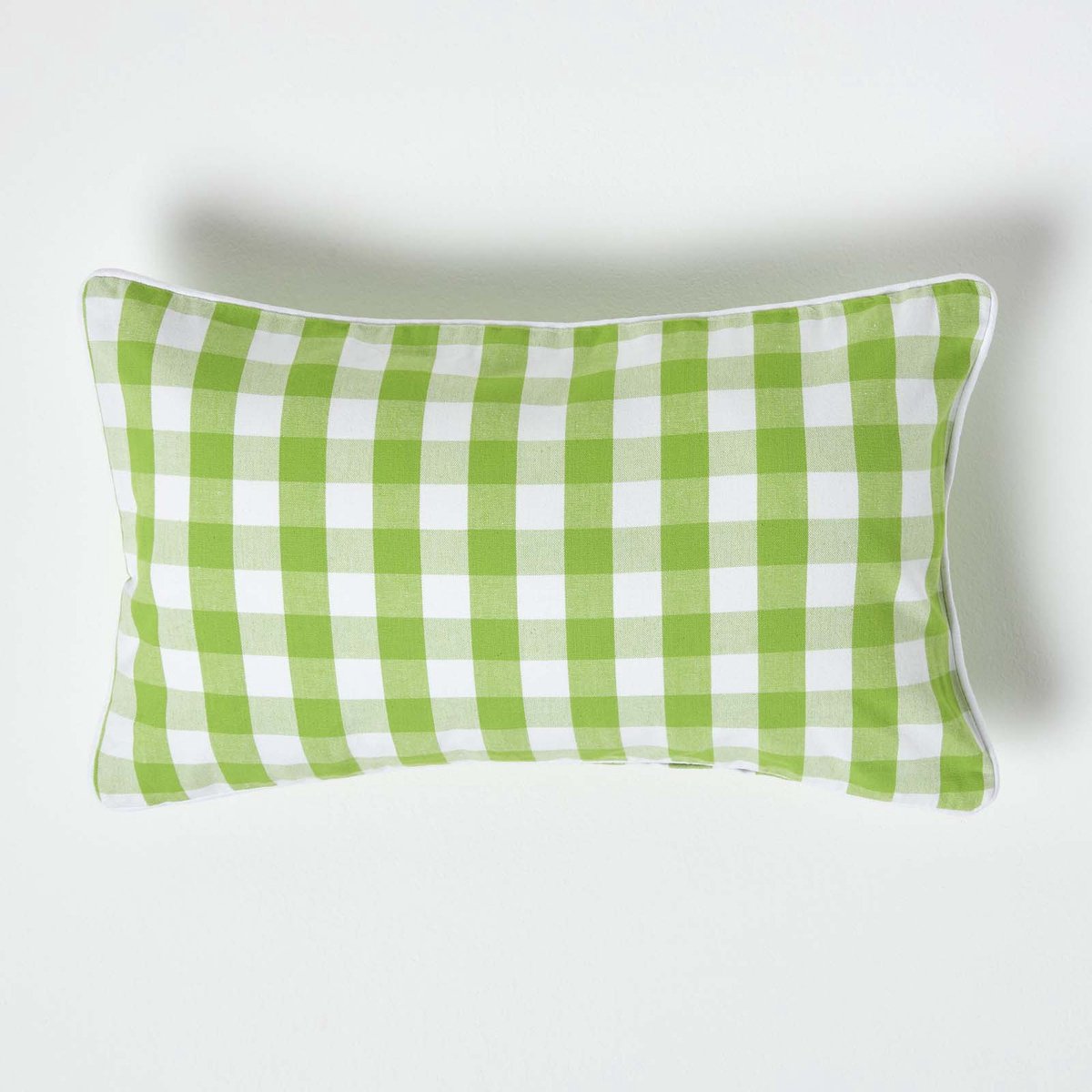 Homescapes groen geruit kussenhoes 30 x 50 cm gemaakt van 100% katoen