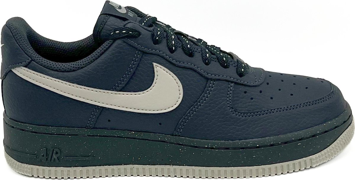 Nike Nike Air Force 1 ’07 Low Next Nature WMNS Sneakers Unisex Antraciet
