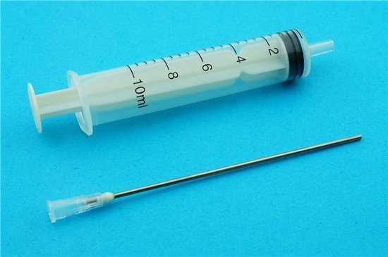 magnetron Inschrijven Kwaadaardige tumor 2 stuk Injectiespuit met lange flat naald 10ml voor parfum printerinkt |  bol.com