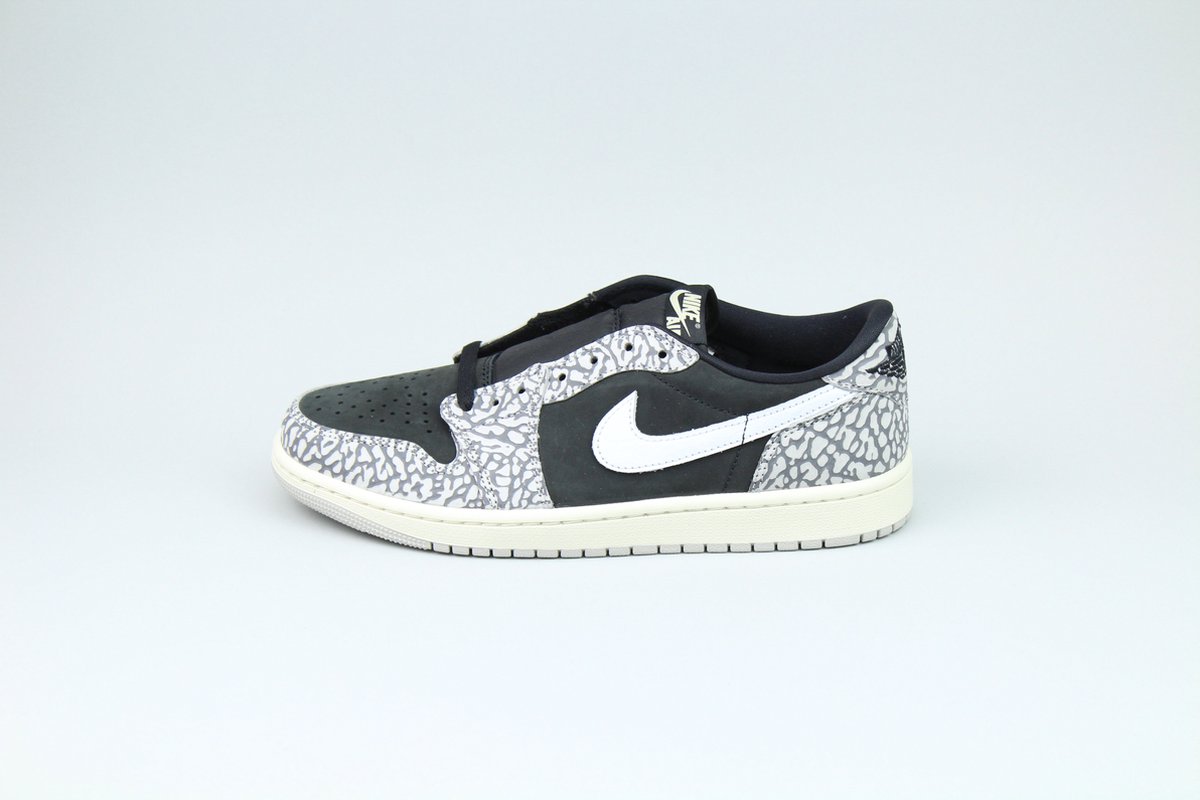 Air Jordan 1 Low 'Black Cement' maat 46