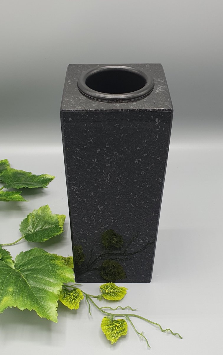 Vaas - VK - Graniet - Zweeds Zwart - 10 cm - Grafdecoratie - Grafvaas