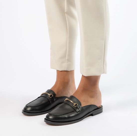 Manfield - Femme - Mules en cuir noir - Taille 39