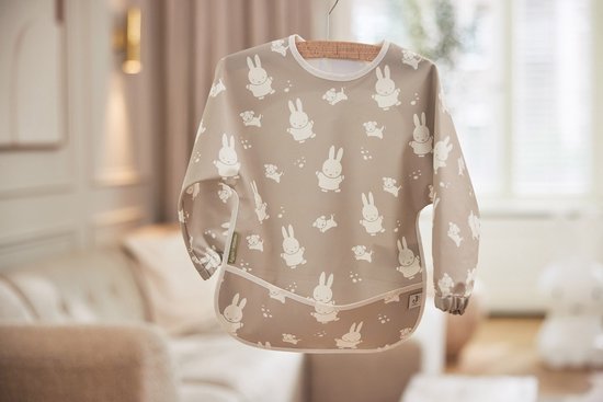 Jollein x Nijntje Slab Waterproof Met Mouw Miffy&Snuffy - Olive Green van Jollein — afbeelding 4