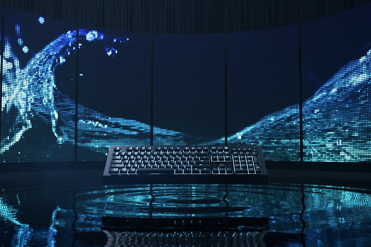 Razer Cynosa V2 - Membraan Gaming Keyboard (toetsenbord met zachte veergeladen toetsen, mediatoetsen, kabelbeheer, volledig programmeerbaar, RGB chroma-verlichting) UK Layout | Zwart