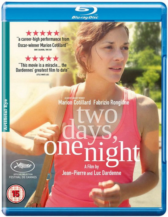 Blu-ray hoes voor "Two Days, One Night" met Marion Cotillard in een roze tanktop.