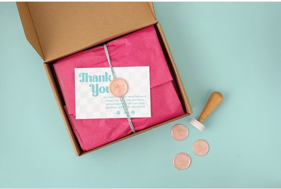 We R Makers Envelope Seal Kit With love 4 Designs
