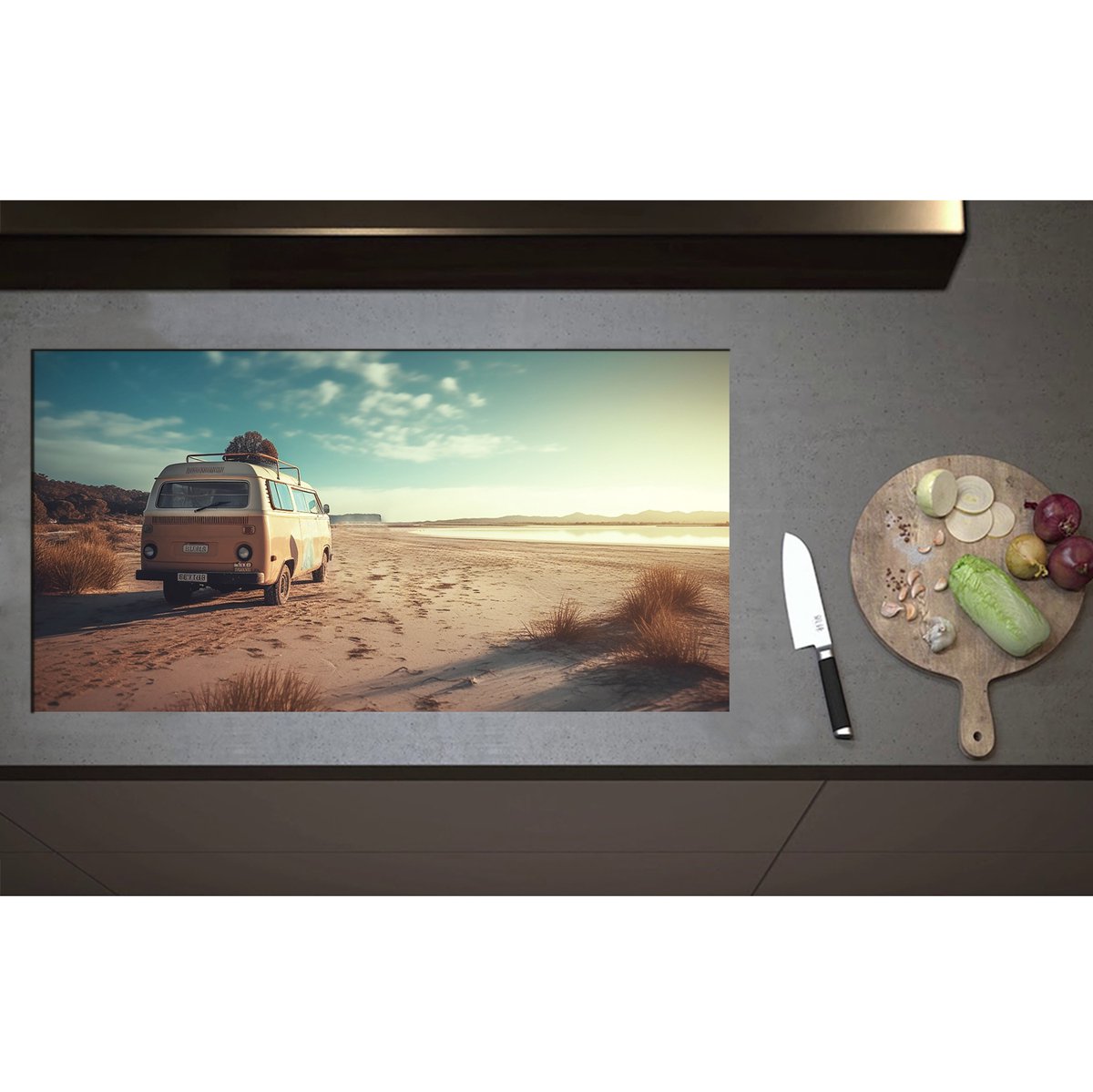 Inductieplaat Beschermer - Camper op Strand - 95x50 cm - 2 mm Dik - Inductie Beschermer - Bescherming Inductiekookplaat - Kookplaat Beschermer van Wit Vinyl