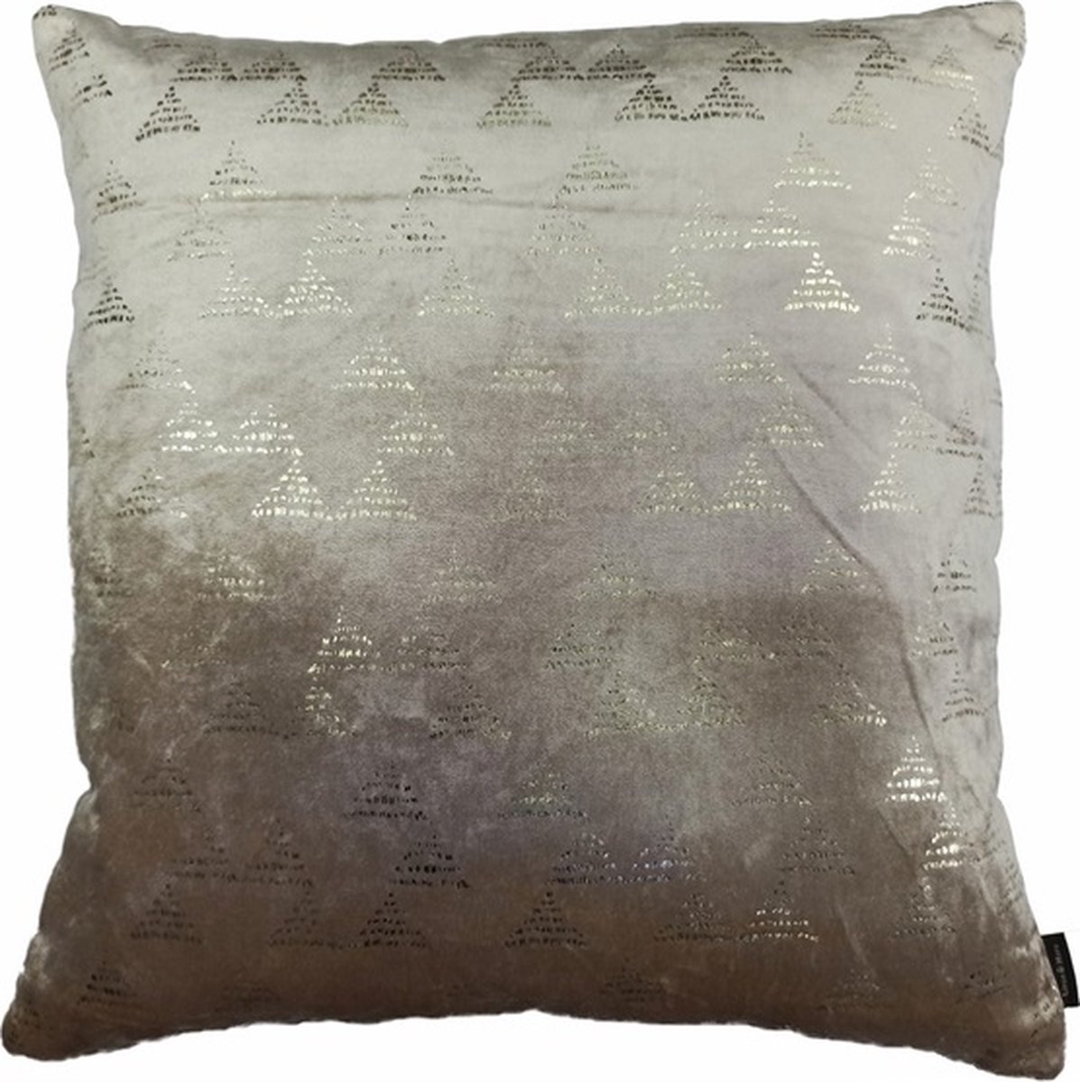 Linen & More Foil Triangle Sand Champagne Kussen | 45 X 45 | Sierkussen Voor Woonkamer Of Slaapkamer Groen