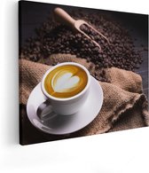 Artaza Canvas Schilderij Kopje Koffie In Een Hartje Met Koffiebonen - 100x80 - Groot - Foto Op Canvas - Canvas Print