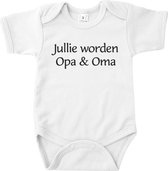 Baby rompertje met tekst opa en oma worden aankondiging bekendmaking zwangerschap aanstaande  hoera jullie gaan opa en oma worden cadeau