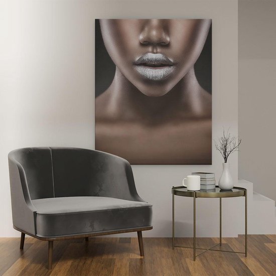 Artaza Canvas Schilderij Zilveren Lippen Van Een Afrikaanse Vrouw - 80x100 cm - Groot - Wanddecoratie Woonkamer - Schilderijen - Muurdecoratie