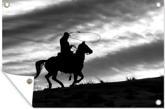 Een eenzame cowboy bij zonsondergang - zwart wit - Tuindoek