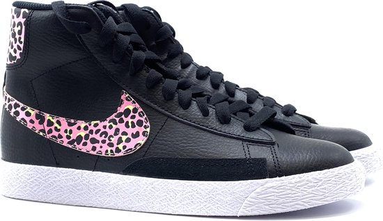 Nike Blazer Mid GS (Black/Pink Rise-Barely Volt) - Maat 38 | bol.com