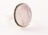 Ovale zilveren ring met rozenkwarts - maat 17