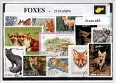 Vossen – Luxe postzegel pakket (A6 formaat) : collectie van 25 verschillende postzegels van vossen – kan als ansichtkaart in een A6 envelop - authentiek cadeau - kado - geschenk -
