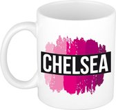 Chelsea  naam cadeau mok / beker met roze verfstrepen - Cadeau collega/ moederdag/ verjaardag of als persoonlijke mok werknemers