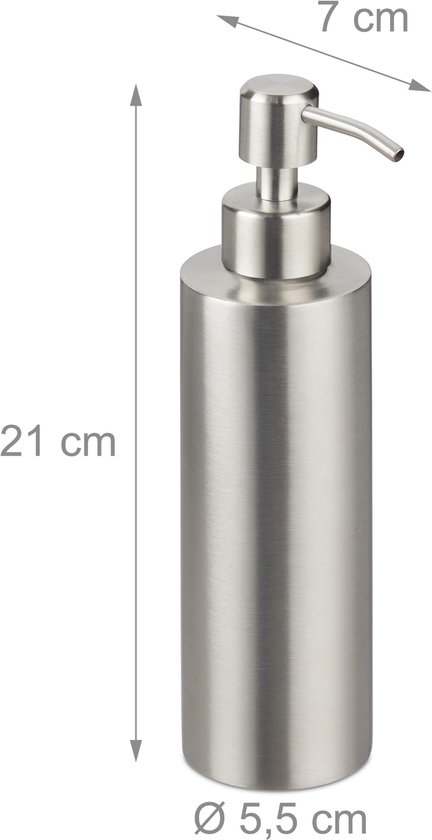 RVS zeeppompdispenser met afmetingen: 21 cm hoog, 7 cm breed, 5,5 cm diameter.