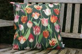 By Eef-sierkussenhoes-handgemaakt-outdoor-50x50-tulpen