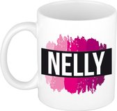Nelly  naam cadeau mok / beker met roze verfstrepen - Cadeau collega/ moederdag/ verjaardag of als persoonlijke mok werknemers