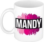 Mandy  naam cadeau mok / beker met roze verfstrepen - Cadeau collega/ moederdag/ verjaardag of als persoonlijke mok werknemers