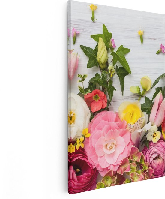 Artaza Canvas Schilderij Bloemen Op Een Witte Houten Achtergrond - 40x60 - Poster Foto op Canvas - Canvas Print