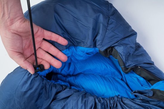 LOWLAND OUTDOOR - KIBO +5 - Donzen mummy slaapzak +5°C - 795 gr - 225x80 cm - Blauw van LOWLAND OUTDOOR — afbeelding 2
